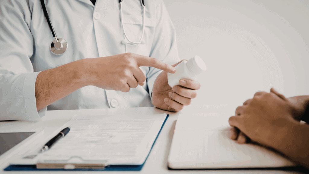 一旦發生副作用，應交由主治醫師評估